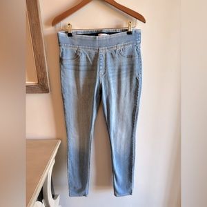 Old Navy Rockstar super skinny pull on jeggings light wash size 10